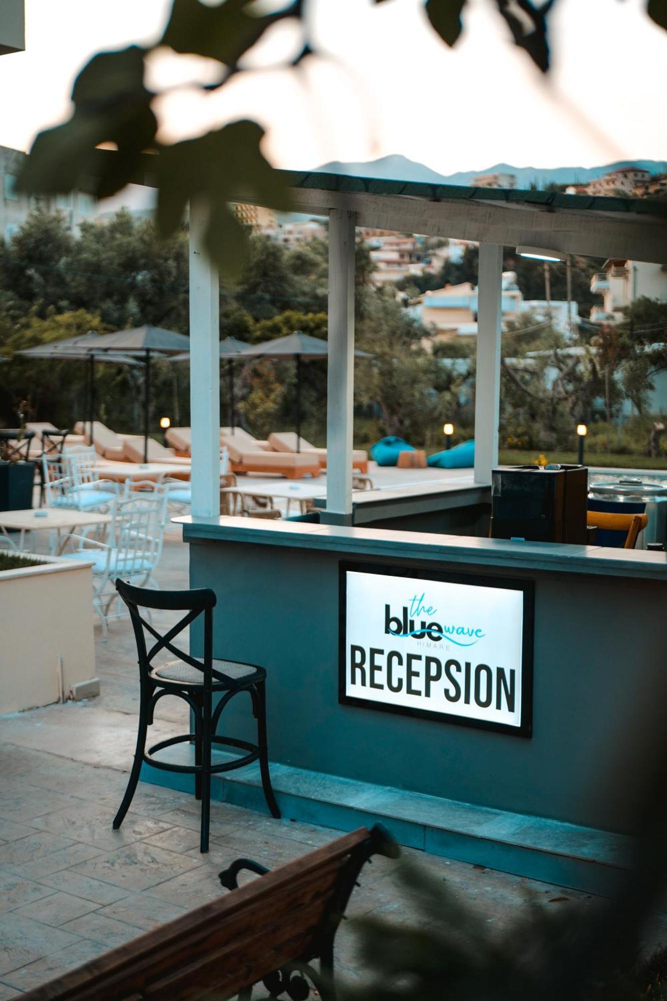 The Blue Wave Hotel Himarë Eksteriør billede